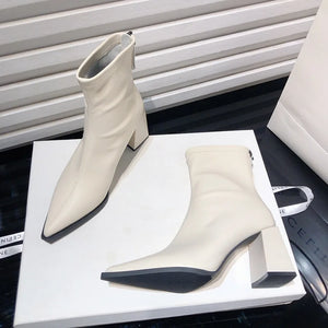 Stylish and Comfortable: Pointed Toe Ankle Boots