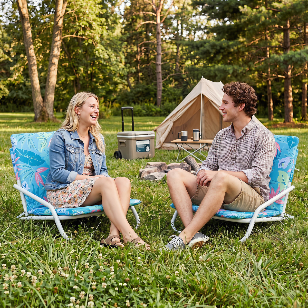 Set of 2 Folding Beach Chairs with Sponge Padded Seat for Camping-Navy