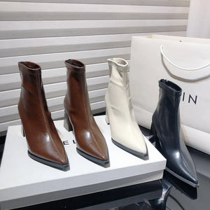 Stylish and Comfortable: Pointed Toe Ankle Boots