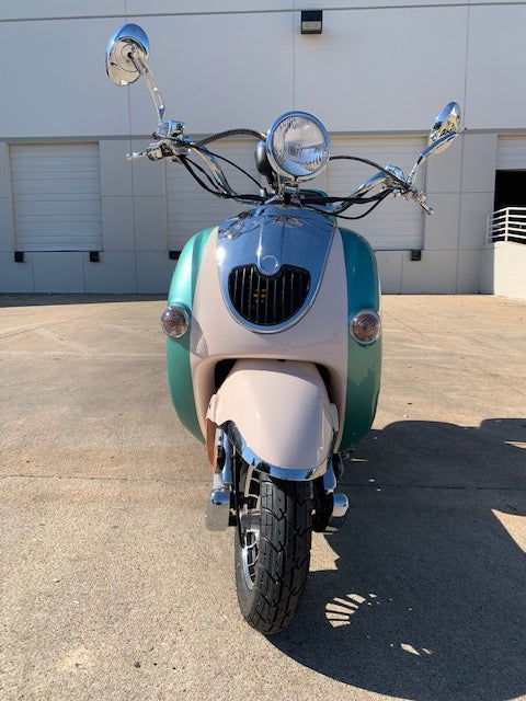 TrailMaster Sorrento 150cc Street Scooter