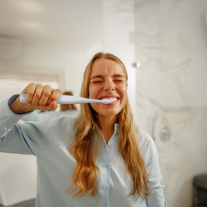 Ultimate Smile Care Duo: Triple-Head Tooth Wizard & Travel-Ready Water Flosser by Pursonic