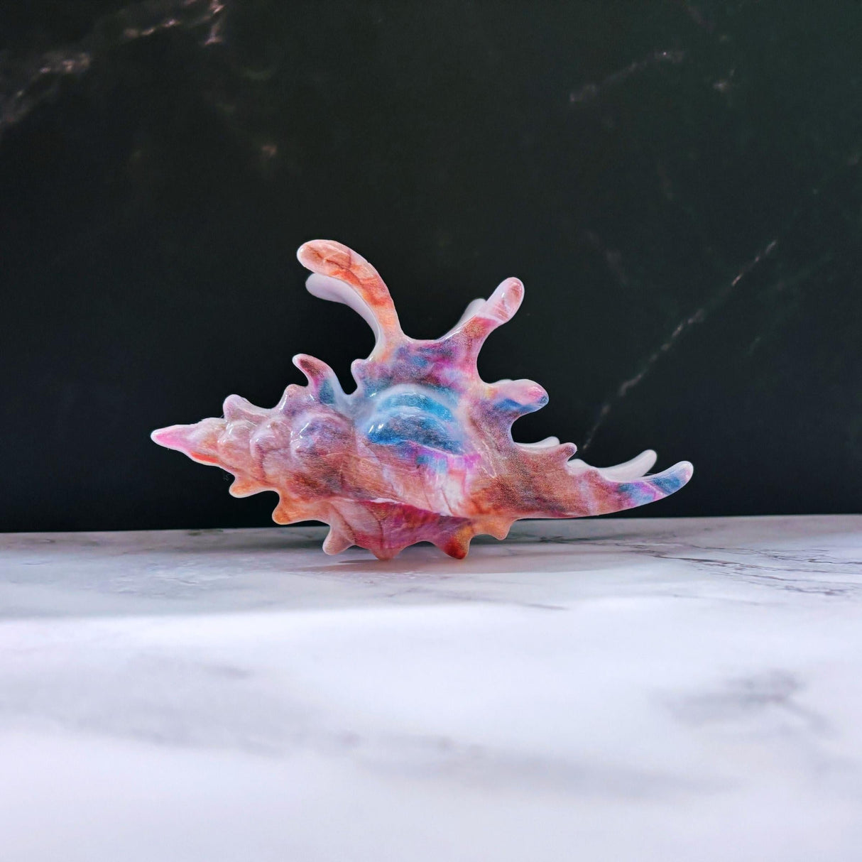 Velvet Claws Realistic Conch Shell Hair Claw in Mermaid Colors