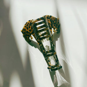 Velvet Claws Shaped Cheetah Hair Claw