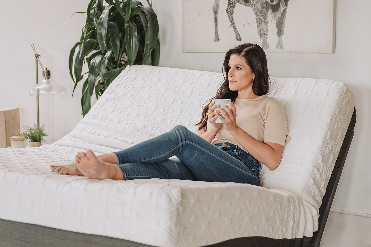 10" Gel Memory Foam Mattress by Couch.com