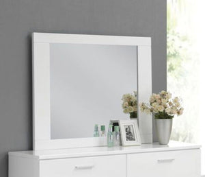 Lorimar - Mirror - White by Couch.com