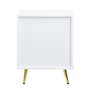 Gaines - High Gloss Nightstand by Couch.com