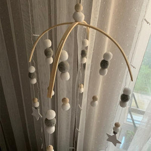 Baby Nordic Wooden Beads Wind Chimes with Wool Balls Nursery Mobile Crib Bed Bell Baby Bedroom Ceiling Wooden Beads Wind Chime Hanging Newborn Baby Bed Hanging Wind-bell Crib Tent Kids Room Decorations Ornaments
