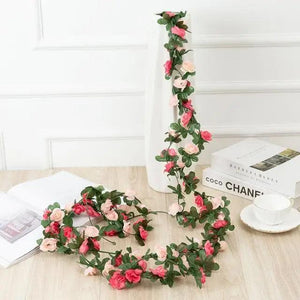 Beautifully Designed 250CM Rose Artificial Flowers Christmas Garland for Wedding Home Room Decoration Spring Autumn Garden Arch Fake Plant Vine