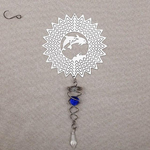 Butterfly Wind Spinner Hanging With Gazing Ball Spiral Tail 3D Metal Rotating Outdoor Stainless Steel Butterfly Metal Wind Chime Christmas Pendant Hanging Spiral Wind-chimes Garden Yard Home Decor