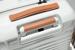 24" Luggage Lightweight Suitcase Tsa Lock USB Port Luggage Wheel by Couch.com