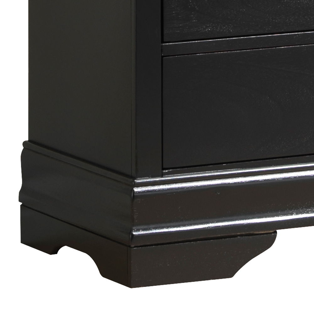 Elegant Traditional Storage Dresser by Couch.com