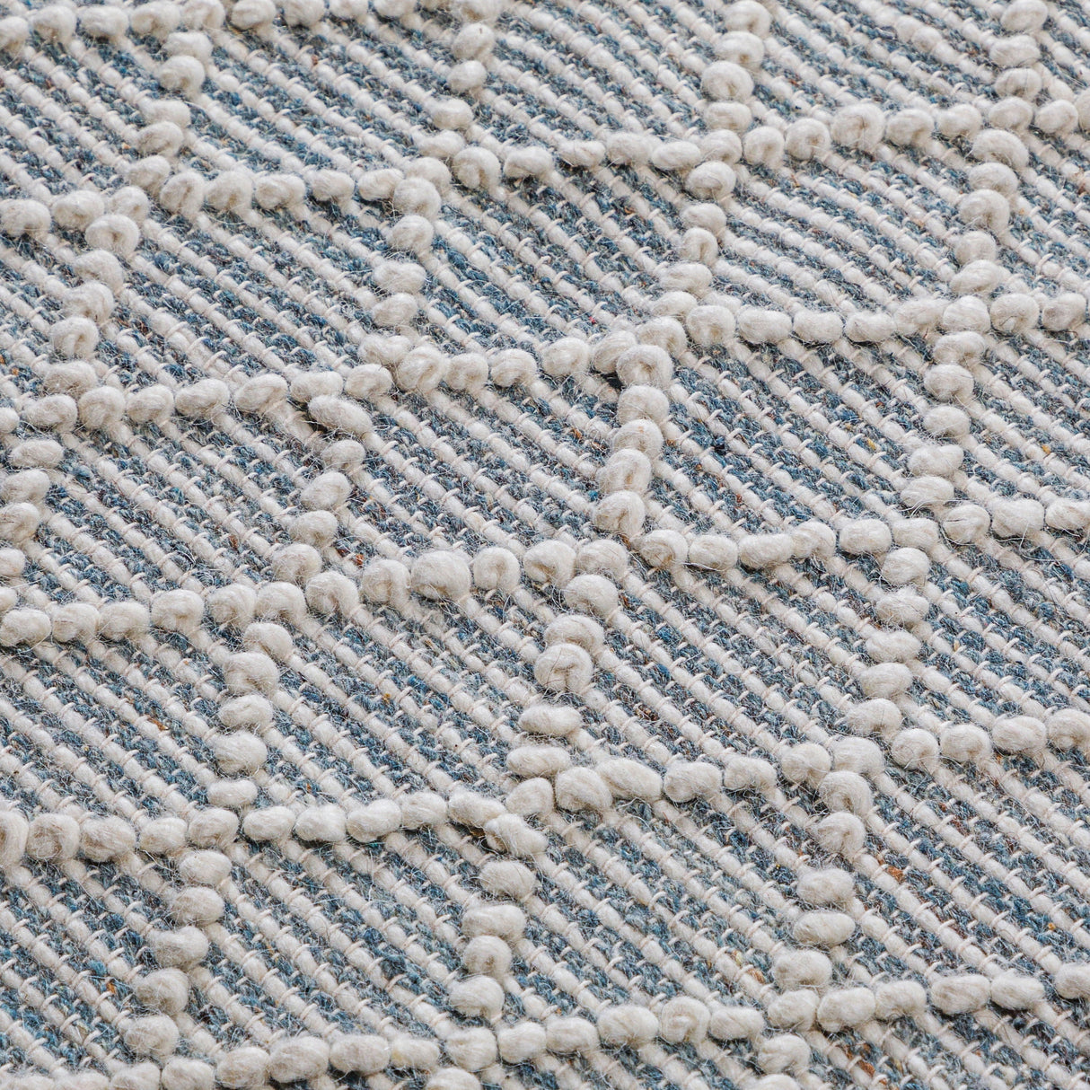 Ogden - 6' X 9' Area Rug - Ivory by Couch.com