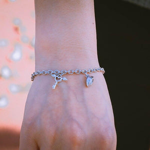 Couples Heart Shaped Magnet Attraction Bracelet Stainless Steel Angel Wing Lock Chain Heart Shape Magnet Charm Matching Magnetic Link Chain Bracelet For Women Men Gift For Valentines Day