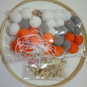 Cute Wool Ball Wind Chimes Newborn Baby Bed Bell Dream Catcher String Pendant Kids Room Decoration Wooden Wind Chime Bed Bell Nursery Crib Bed Bell Baby Bedroom Ceiling Wooden Beads Wind Chime Wall Hanging Ornament