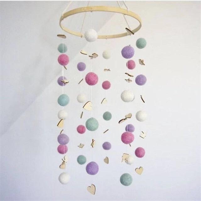 Cute Wool Ball Wind Chimes Newborn Baby Bed Bell Dream Catcher String Pendant Kids Room Decoration Wooden Wind Chime Bed Bell Nursery Crib Bed Bell Baby Bedroom Ceiling Wooden Beads Wind Chime Wall Hanging Ornament