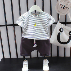 Summer Letter Lapel Short Sleeve Two-piece Suit
