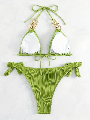 Bikini Ruched Texture Golden Chain 2 Piece Triangle Swimsuit for Women – Striped Halter Bikini Set with Bow Tie Side and Elegant Ring Link Detail – Stretchy Beachwear for Pool Bathing and Summer Vacations