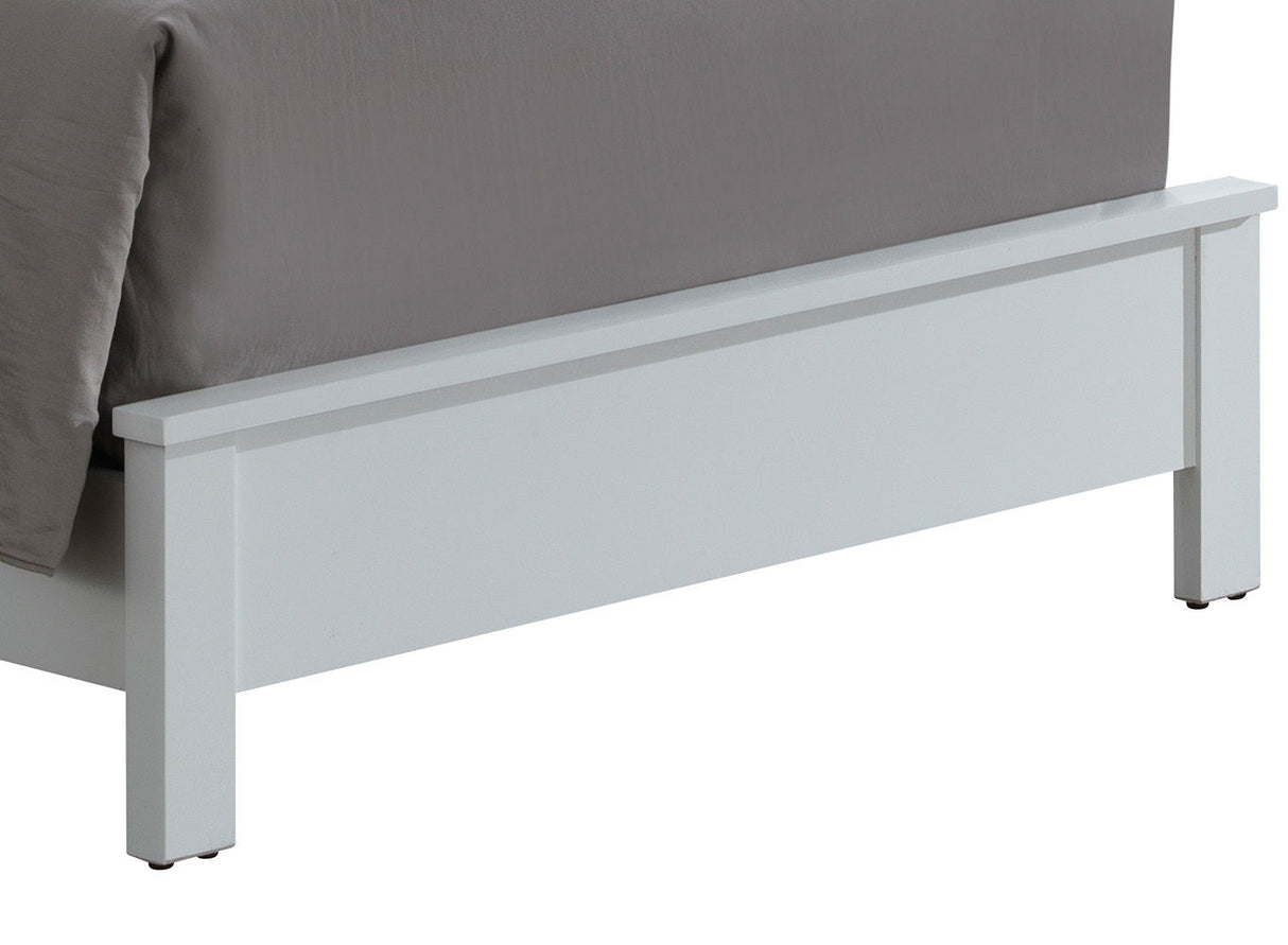 Transitional Modern Design Bed by Couch.com