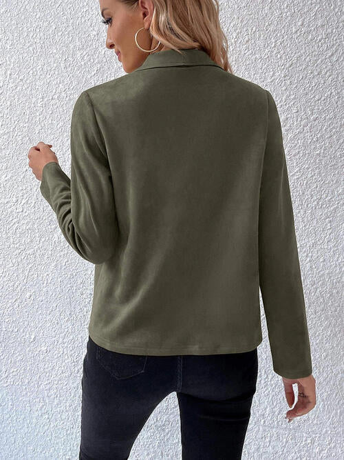 Classic Minimalist Collared Long Sleeve Jacket for Women – Minimalist & Lightweight Everyday Outerwear