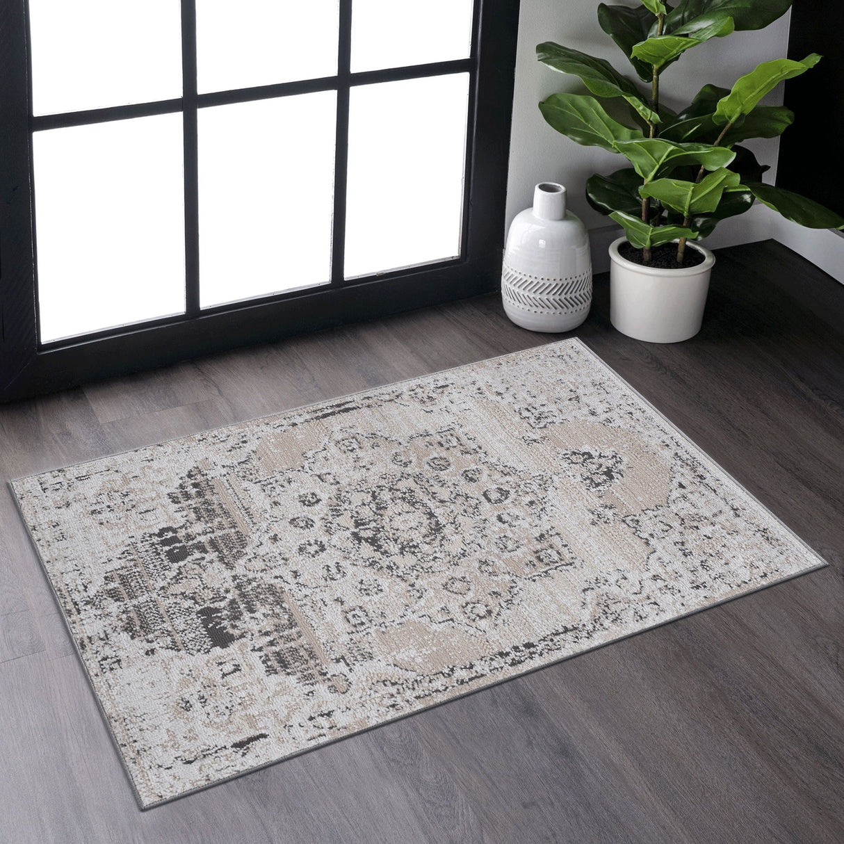 Payas - Medallion Rug by Couch.com