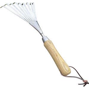 Hand Rake (classic wood handle) by Garden Guru