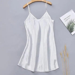 Elegant Wedding Bride Robe Lightweight Short Silk Sleepwear Women Indoor Bathrobes