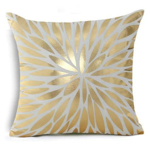 Golden Love Leaves Bronzing Cushion Decorative Pillow Black And Gold Pillow Cover Home Pillowcases Velvet Home Decor Sofa Pillows Cover 45x45CM
