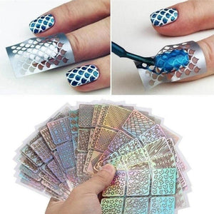Hollow Nail Sticker Stylish Self-adhesive Manicure Sticker Nail Art Accessory 3D Christmas Nail Art Decoration Stickers Decoration New Gold Nail Transfer Foils for Nail Arts Nails Supply Holographic Effect Nail Art Foil Stickers Holographic Nail Art