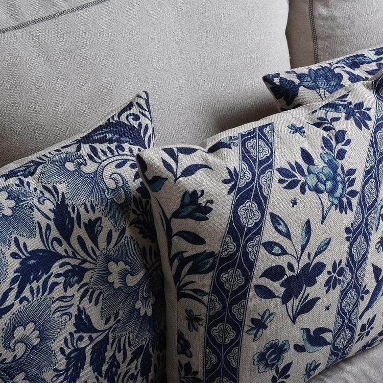 Luxury Decorative Throw Square Linen Pillowcase Blue And White Flower Bedroom Room Sofa Porcelain Printed Cushion Cover Decorative Sofa Throw Pillow Car Chair Home Decor Pillow Case Soft Design