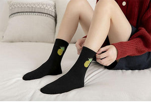 New Elegant Fruit Printed Breathable Cotton Socks Happy Funny Unisex Socks Candy Colors Harajuku Casual Cotton Crew Socks For Men And Women