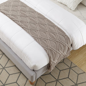 Rosa Chenille Diamond Cable Throw