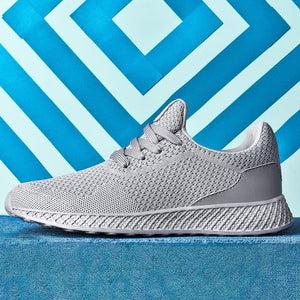Men's Elegant Soft Sneakers Casual New Breathable Mesh Black Men Shoes Spring High Quality Tenis Shoes Lace Up Athletic Running Tennis Fashion Sneakers Comfortable Design