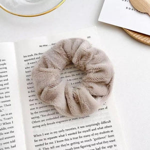 Soft Faux Fur Hair Scrunchies Plush Elastic Hair Bands Women Girls Ponytail Holder Rubber Band Fashion Headwear Ponytail Holder Accessories for Women