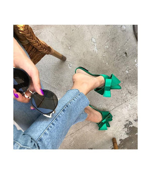 Summer Women's Shoes Silk Satin Trendy Slippers Flat Heel Women's Shoes Silk Satin Pointed Bow Tie Flat Heel Outdoor Sandals Slides Party Sandals Casual Shoes Summer Low Heeled