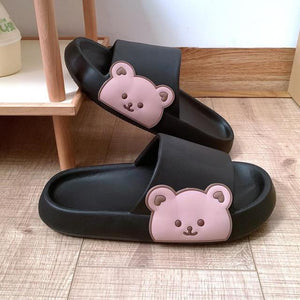Unisex Summer Slippers Beach Slides Flip Flops Bear Thick Soled Boys Girls Bathroom Shoes Slides Sandals With Thick Sole Non-Slip Beach Pool Slides Open Toe Style Outdoor Slippers For Men And Women