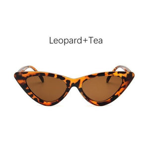 Women Elegant Black Summer Sunglasses Stylish New Popular Cat Eye Design Sunglasses For Woman New Small Eyewear Shades For Women Retro Summer Design Glasses