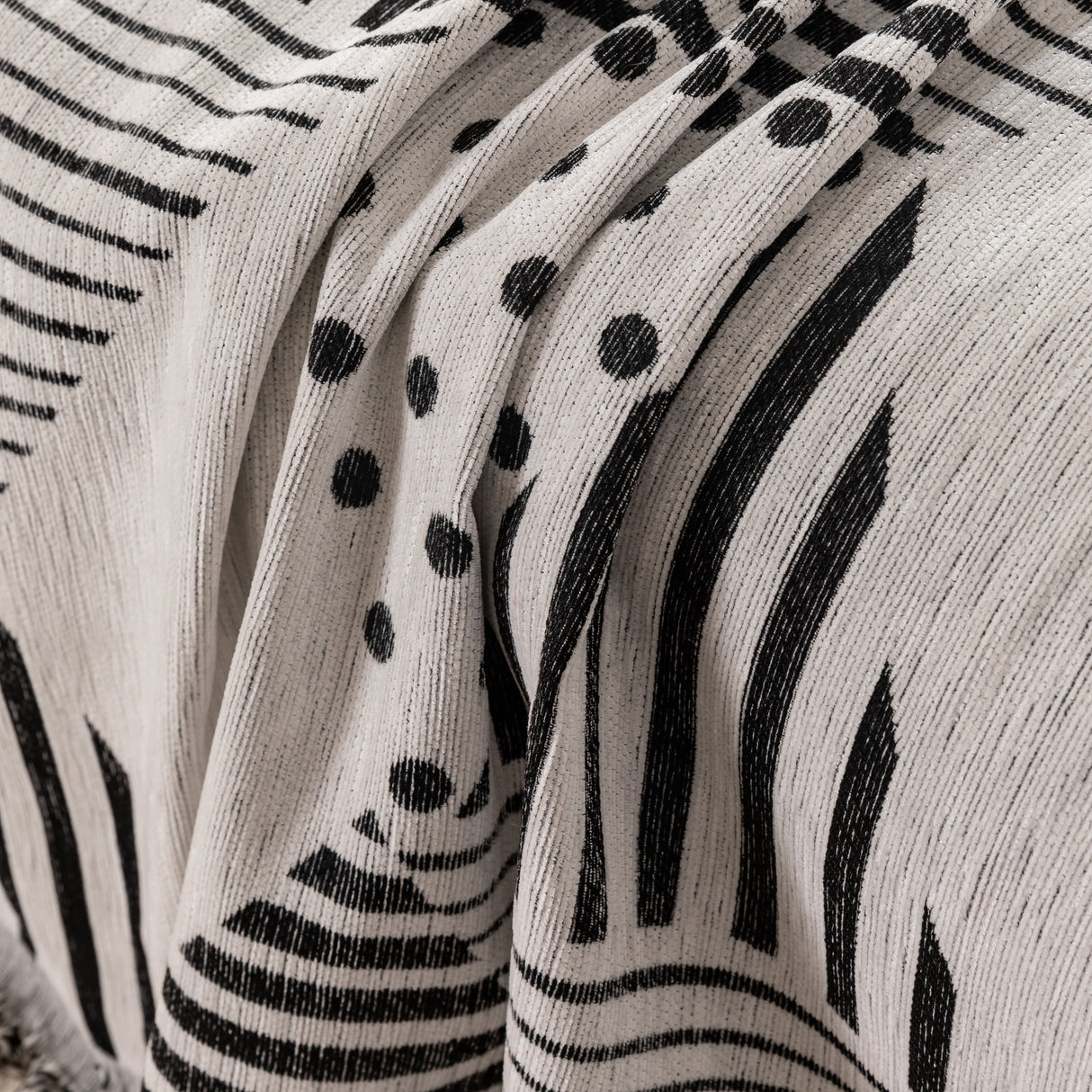 Chenille Geometric Patterned Sofa Throw, Couch Covers for Sectionals for Pets, Throw Cover for Couch