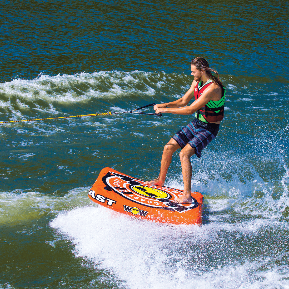 WOW Sports Wow Toast Towable Water Tube and Lounge Chair (18-1200) by Jupiter Gear