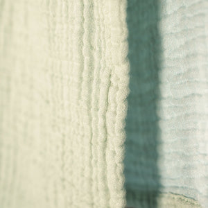 Crinkle Cotton Baby Blanket by POKOLOKO