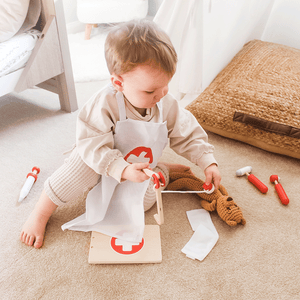 Doctor's Kit by Bigjigs Toys US