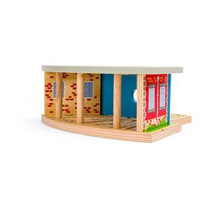 Triple Engine Shed by Bigjigs Toys US