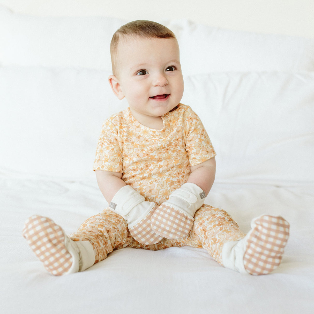 BOOTS | PICNIC by goumikids