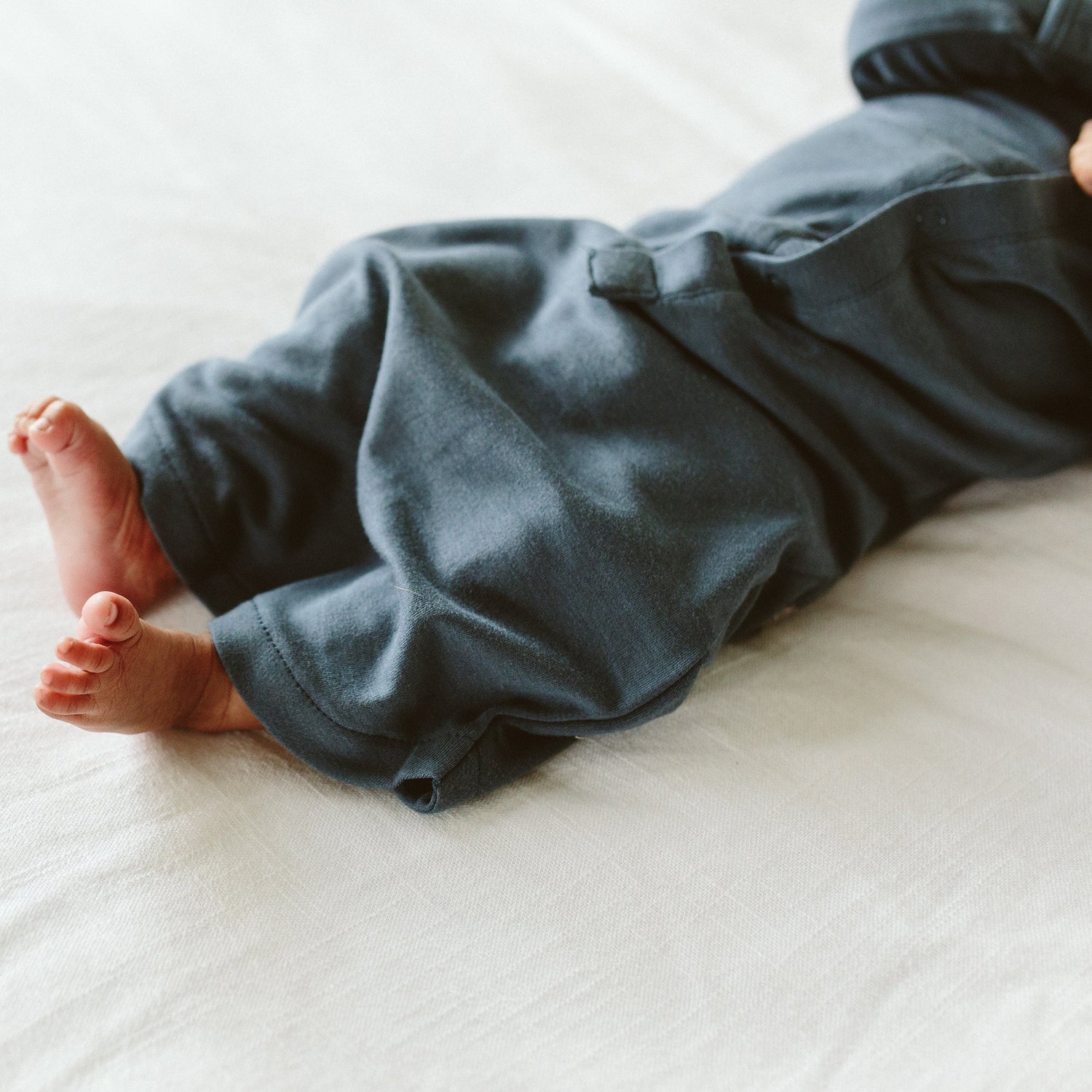 GOWNS | MIDNIGHT by goumikids