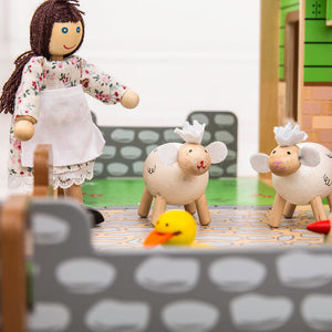 Cobblestone Farm by Bigjigs Toys US