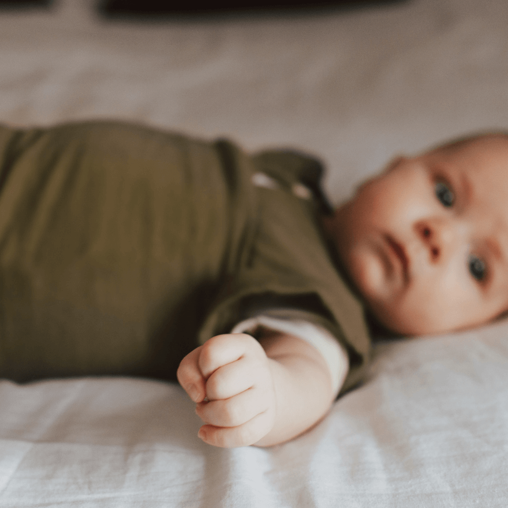 PREEMIE Swaddle (4-6lbs) | Moss by embé®