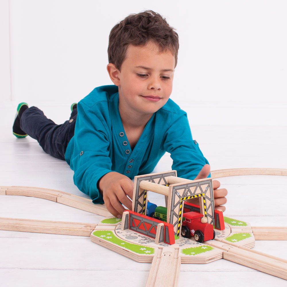 Industrial Turntable by Bigjigs Toys US